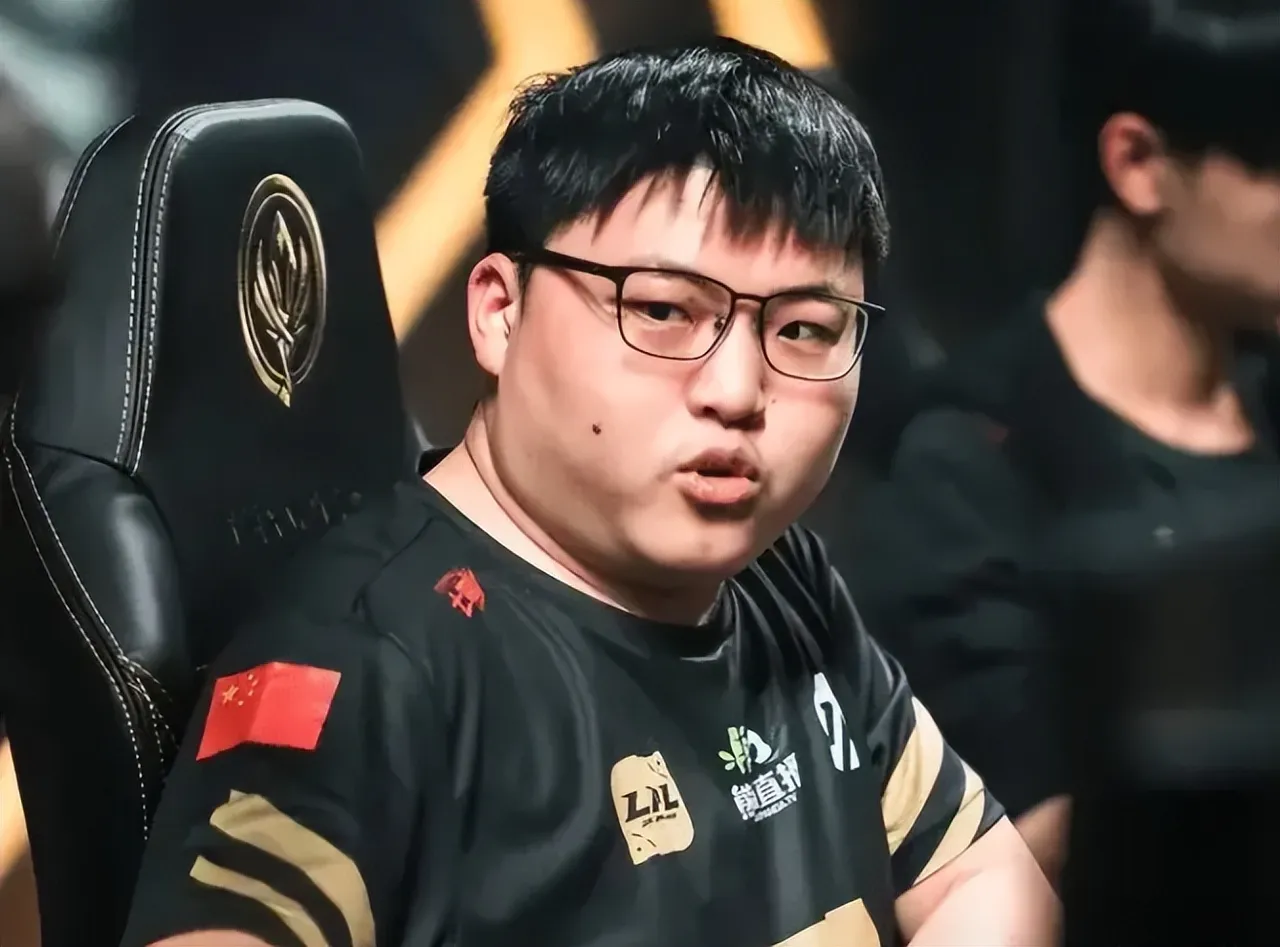 kaiyun-TheShy连续三场比赛得分超过重返赛场,拜仁不断突破!观众掌声雷动-kaiyun