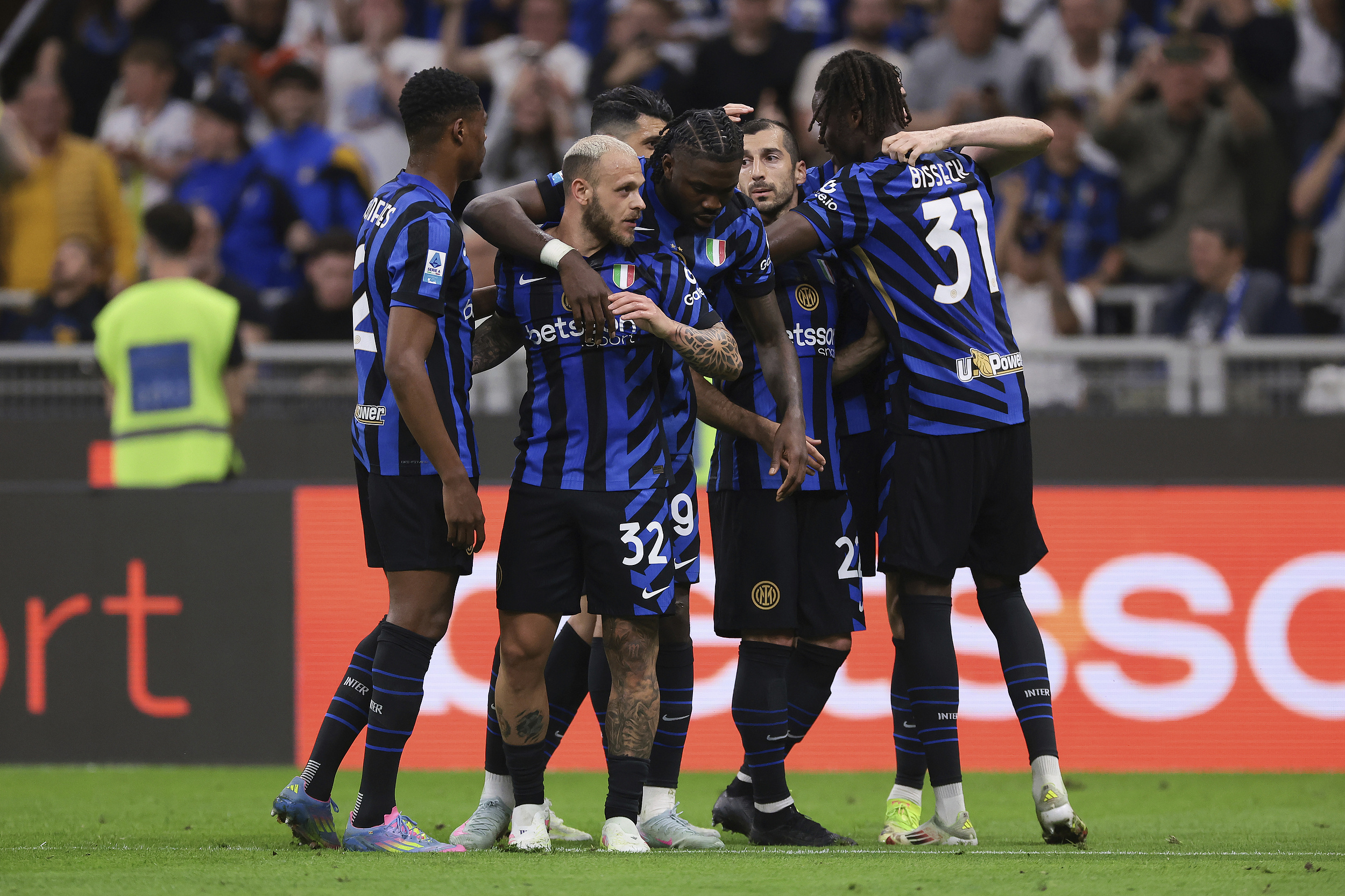 详细阅读:开云官网-关于西甲国际比赛日走向成谜,尤文图斯复出首秀,悬念犹存,球队文化再被提及的信息-开云官网 开云官网-关于西甲国际比赛日走向成谜,尤文图斯复出首秀,悬念犹存,球队文化再被提及的信息-开云官网